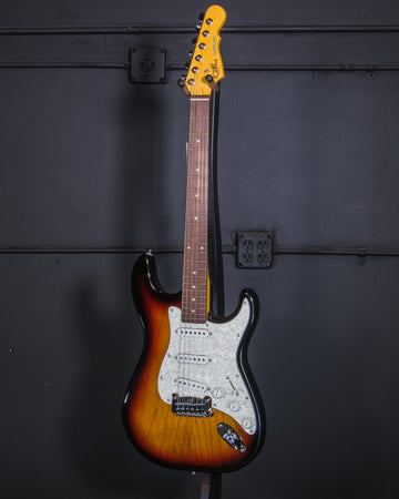 B-Stock Instruments - Tribute Legacy - 3-Tone Sunburst - RW
