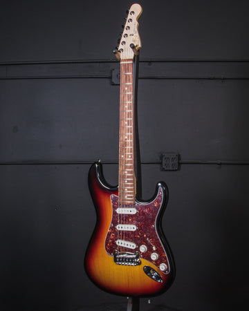 Legacy - 3-Tone Sunburst - CR