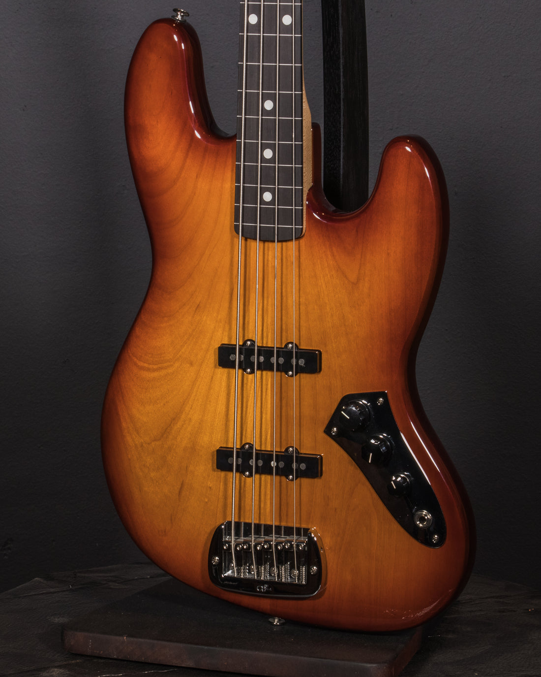 B-Stock Instruments - BTO JB - Tobacco Sunburst Old School - RW