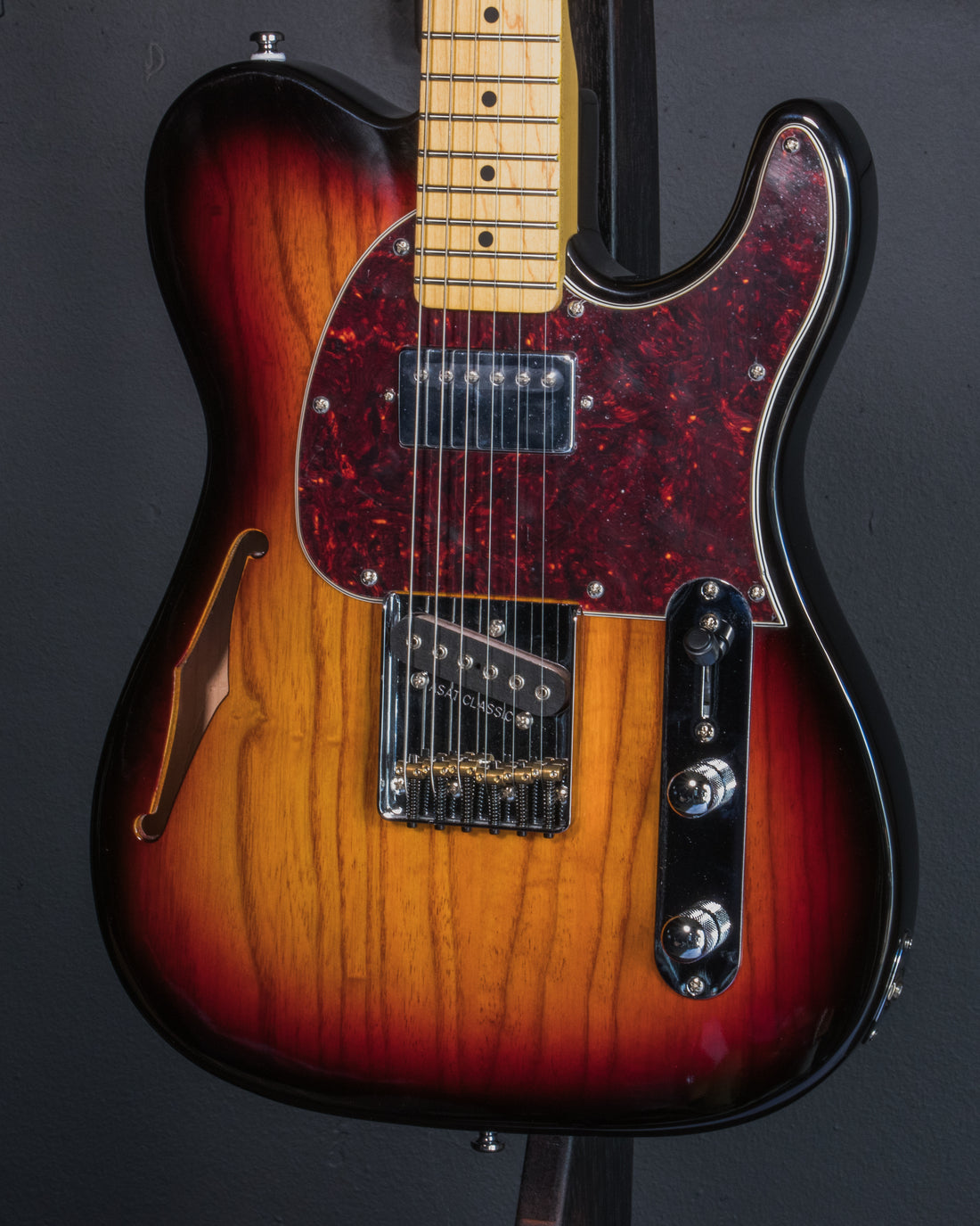 B-Stock Instruments - Tribute ASAT Classic Bluesboy Semi-Hollow - 3-Tone Sunburst - MP