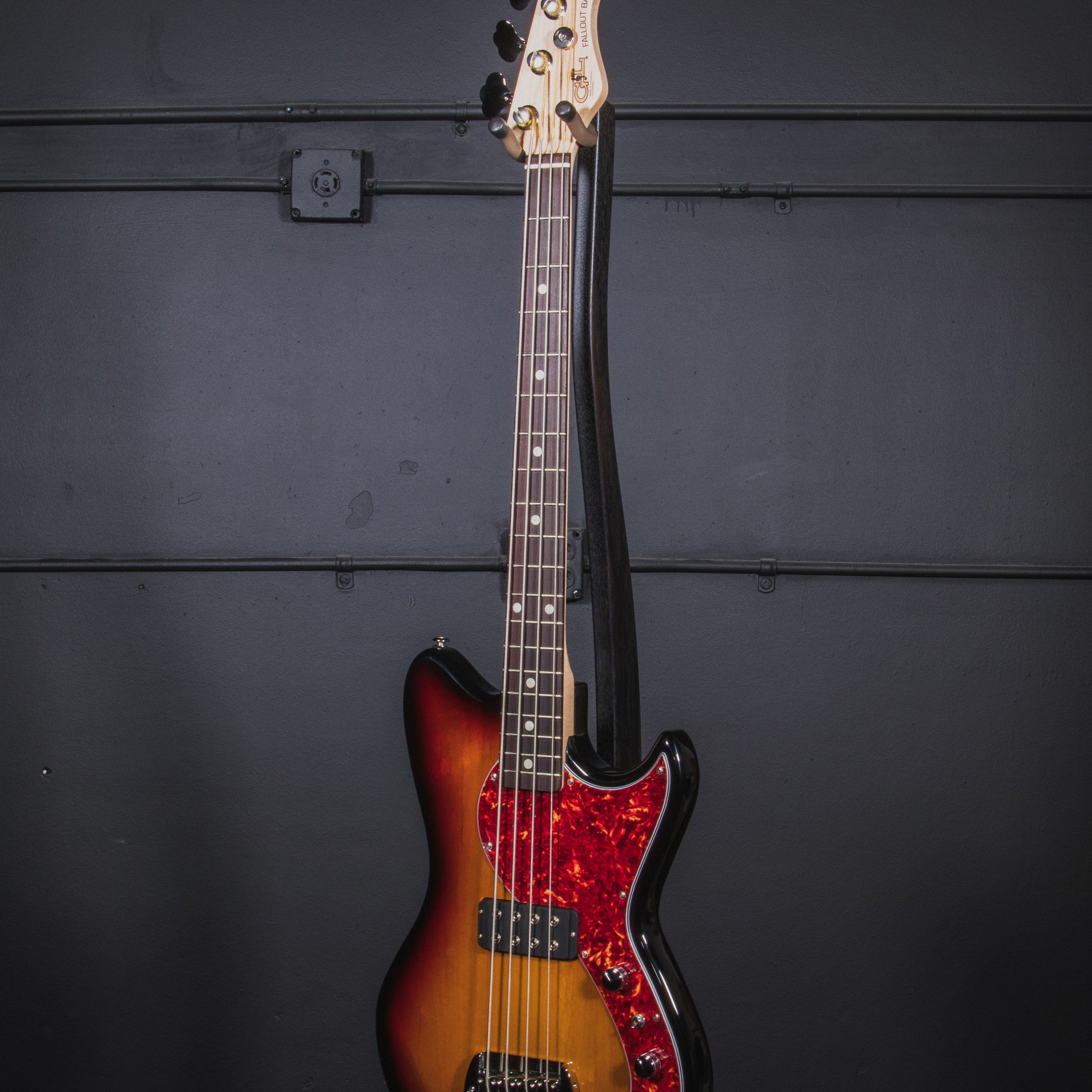 B-Stock Instruments - Fallout Bass - 3-Tone Sunburst - RW