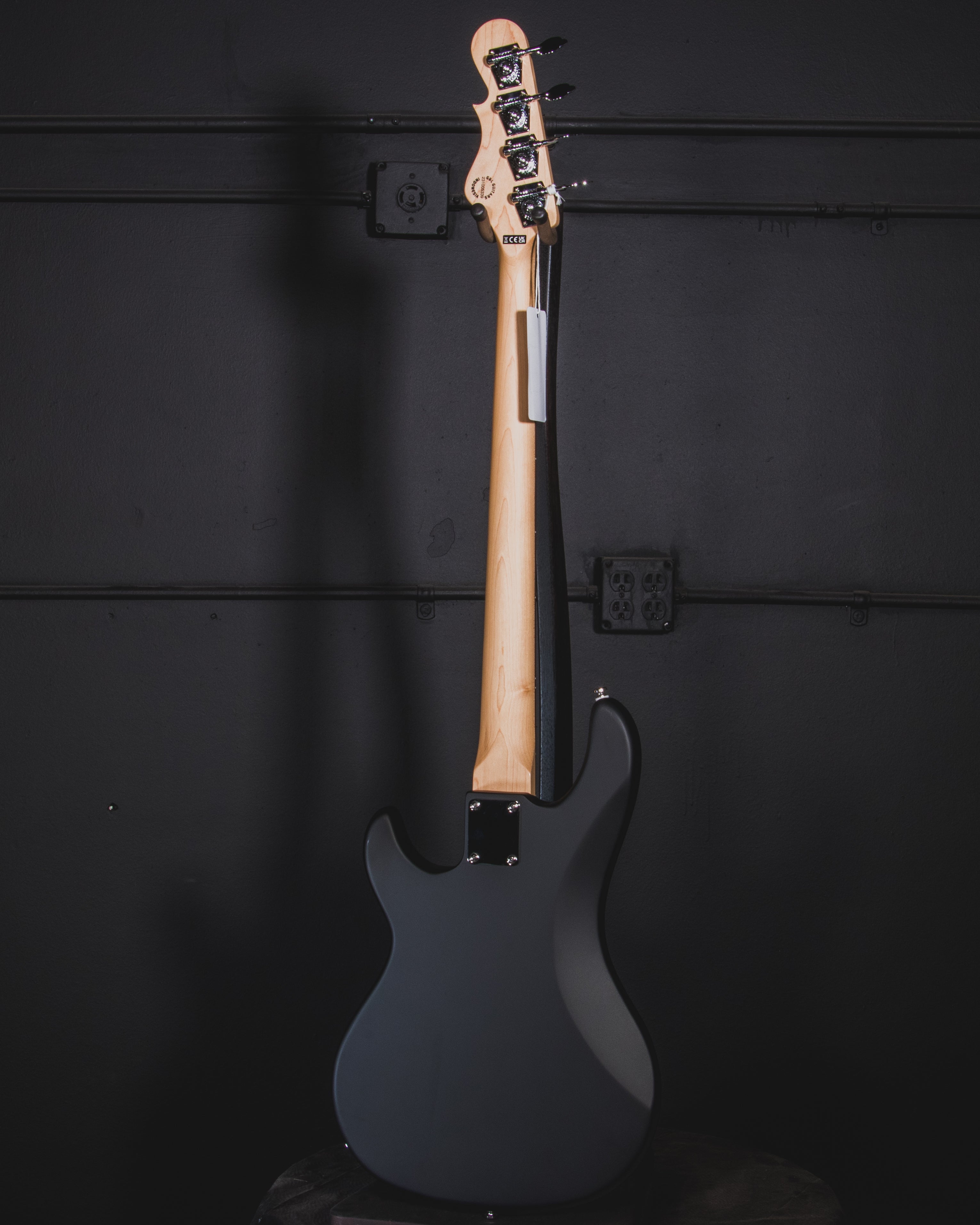 Guild Basses | Guild Guitars