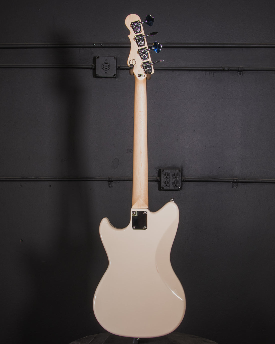 B-Stock Instruments - Tribute Fallout Bass - Olympic White - RW