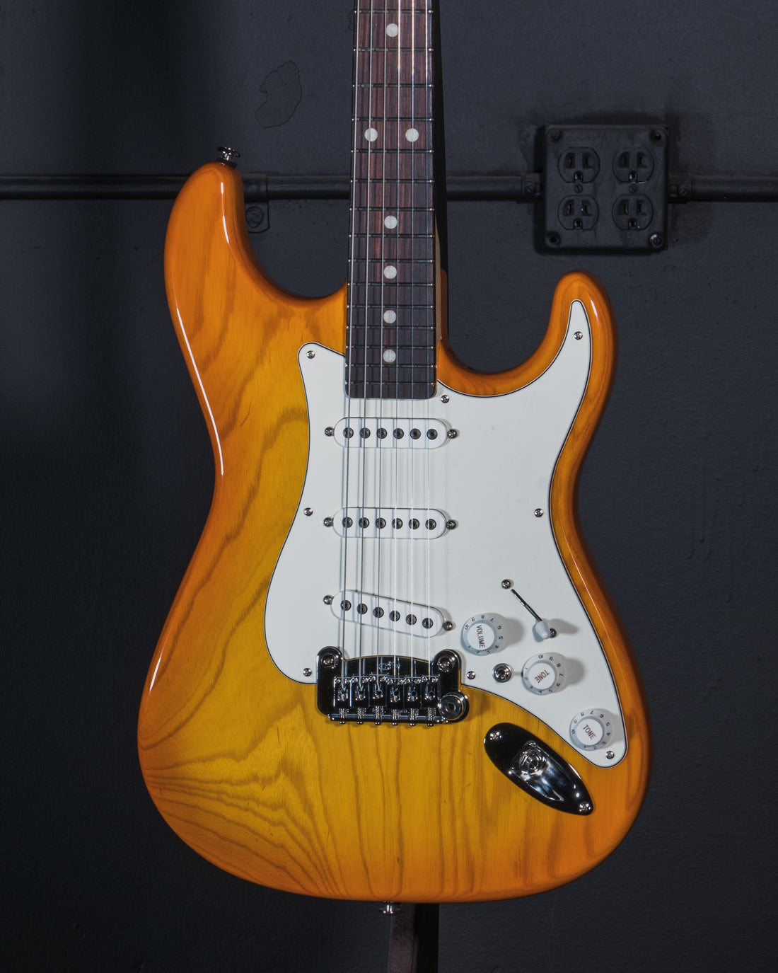 B-Stock Instruments - CLF S-500 - Honeyburst - RW
