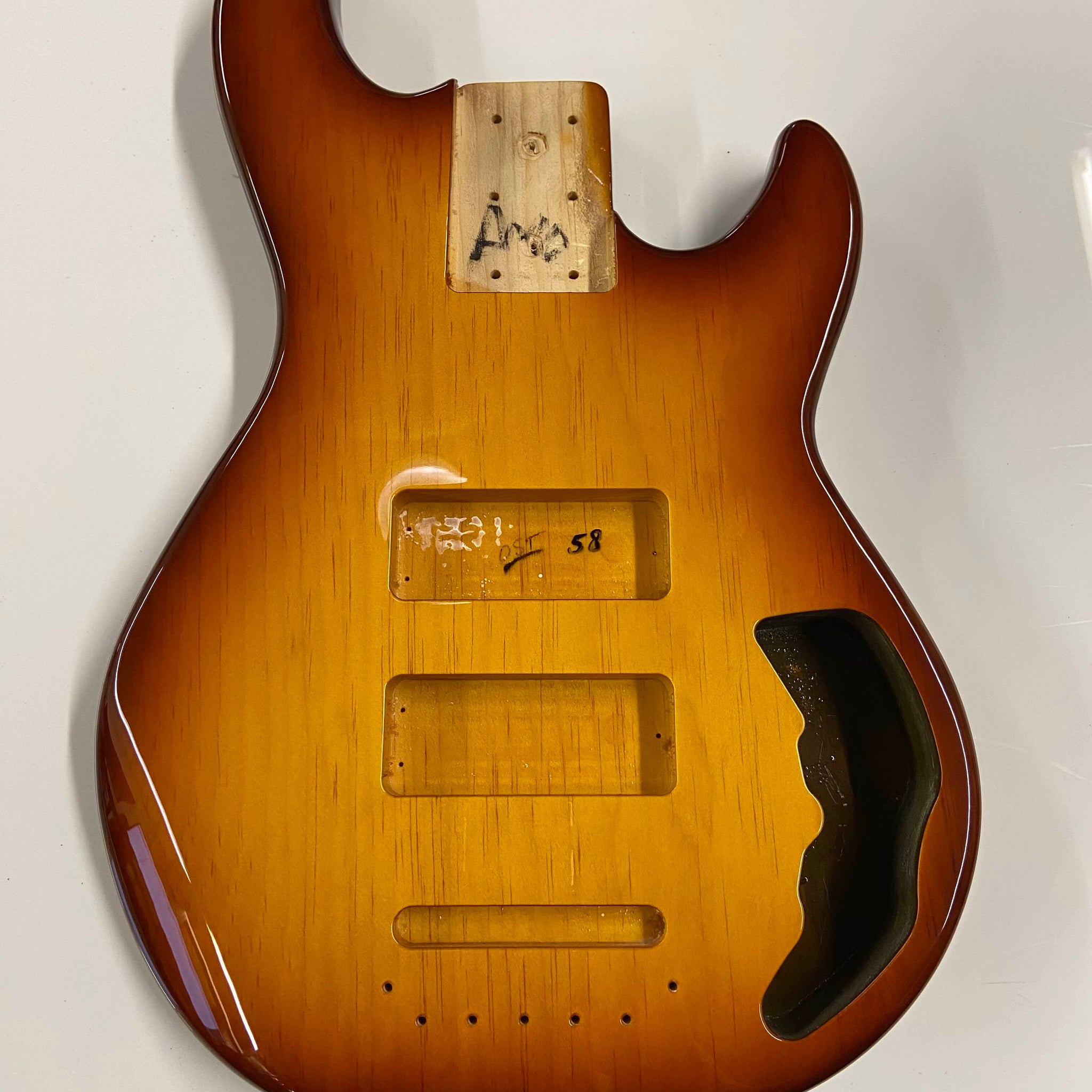 B-Stock - USA L-2500 Series 750 Body